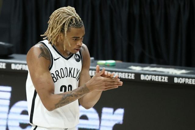 1634277929628041541.jpg 开云团队-篮网内线令纳什选择困难 小将或靠防守脱颖而出