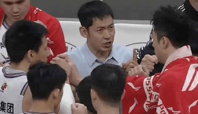 开云官方-北控29分惨败揪出罪人！国手控卫9中2+正负值最低，坑惨张庆鹏